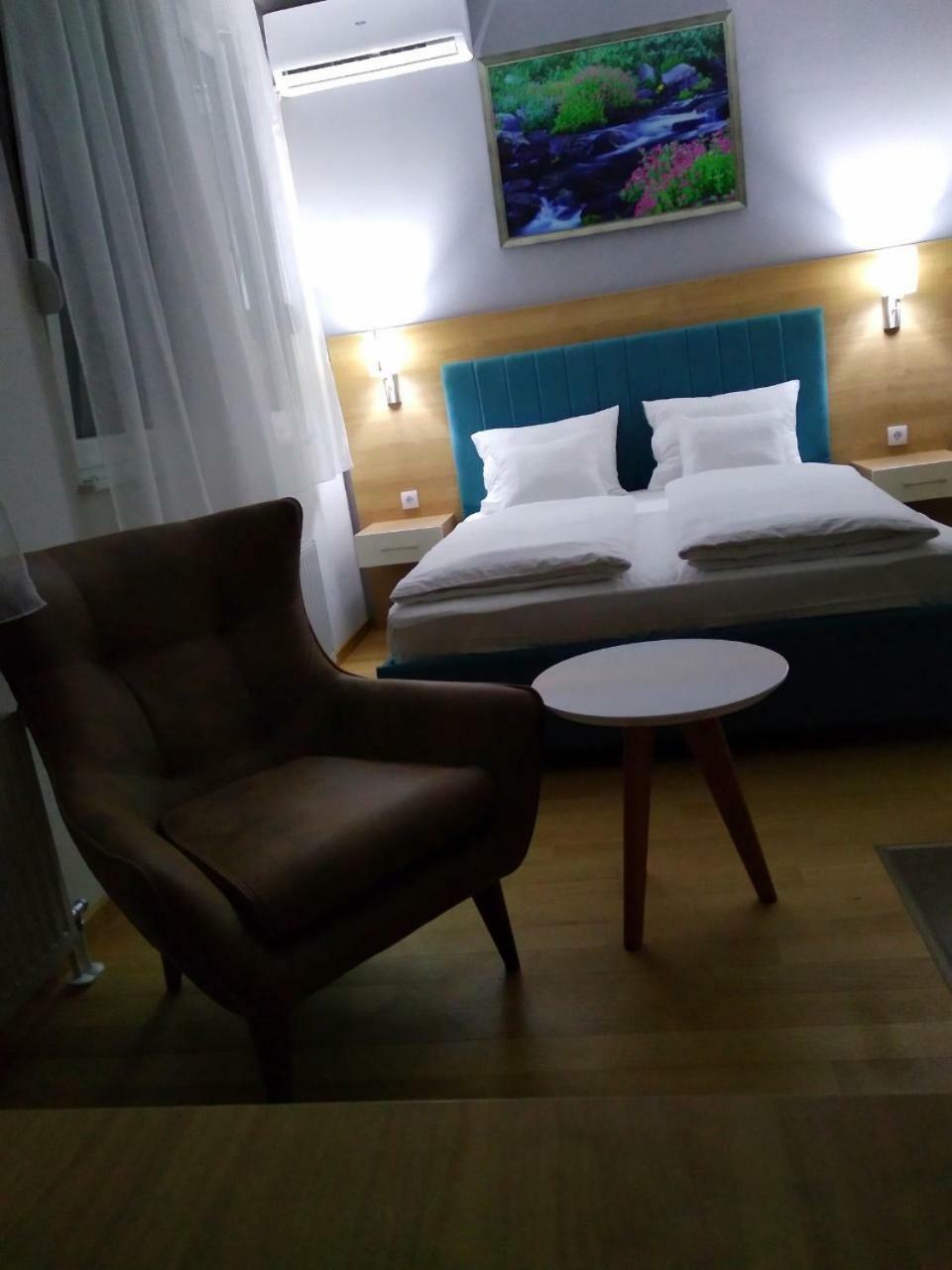 Nm Apartman Banja Luka Esterno foto